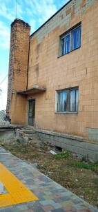 Полтавська обл., Кременчуцький р-н, с. Великі Кринки, вулиця Полтавська, 29. Оренда – приміщення 2-го поверсі загальною площею 99,70 кв.м. (В)