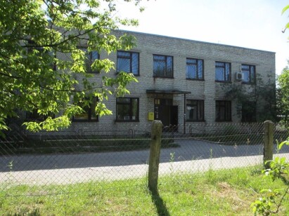 Львівська обл., смт. Добротвір, вул. Шевченка, 3. Оренда – приміщення 2-го поверху площею 36,40 кв. м. (В)