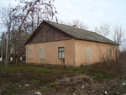 Одеська обл., Роздільнянський р-н, с. Павлівка, вул. Калініна, 2. Оренда – приміщення будівлі загальною площею 45,80 кв.м (В)