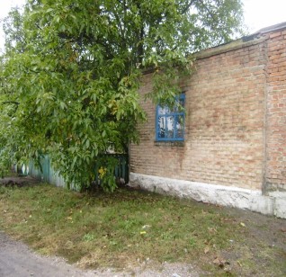 ДОВГОСТРОКОВА ОРЕНДА! Кіровоградська обл., Новоукраїнський район, с. Оникієве, вул. Центральна, 6а. Оренда – будівля площею 20,60 кв.м.(В)