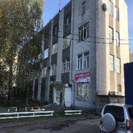 Рівненська обл., м. Рівне, вул. Соборна, 271. Оренда – приміщення 1-го поверху площею 94,00 кв.м. (В) 