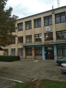 Вінницька обл., Гайсинський р-н., смт. Чечельник, вул. Свято-Михайлівська, 2. Оренда – приміщення підвалу площею 89,8 кв.м. (В)