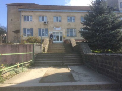 Закарпатська обл., м. Перечин, пл. Народна, 7. Оренда – приміщення 2-го поверху площею 128,5 кв.м. 