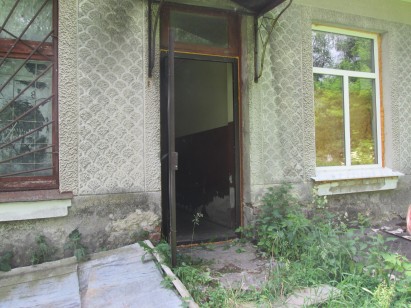 Сумська обл., Конотопський р-н, с. Кошари, вул. Центральна, 3. Оренда – нежитлове приміщення площею 26,20 кв.м. (В)