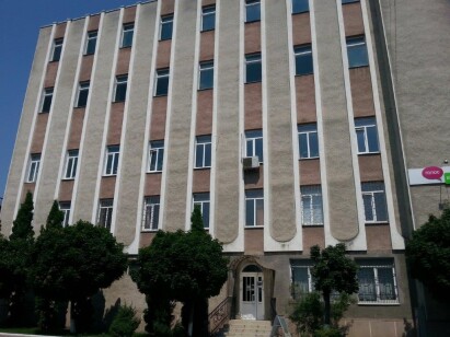 Івано-Франківська обл., Надвірнянський р-н, м.Надвірна, вул.Мазепи, 1. Оренда – приміщення 5-го поверху, площею 249,8 кв.м. (П)