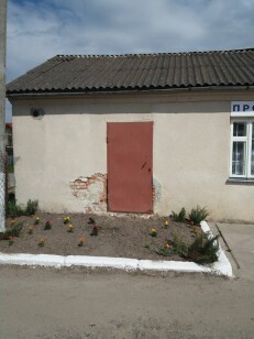 Львівська обл., Жовківський р-н., с. Мокротин, вул. Хоробрівка, 7а . Оренда – приміщення площею 16,60 кв.м. (В)