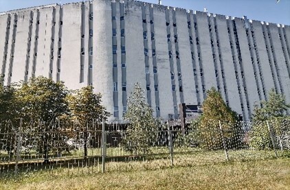 Харківська обл., м. Харків, вул. Нетіченська набережна, 8. Оренда – приміщення першого поверху площею 136,0 кв.м. (В)