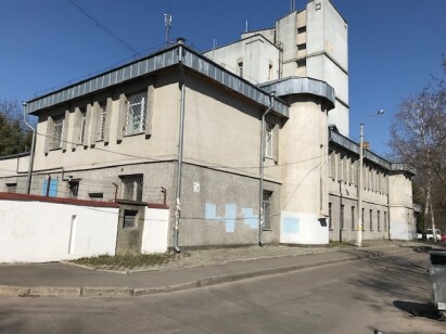 Рівненська обл., м. Рівне вул. Міцкевича, 2. Оренда – приміщення 2-го поверху загальною площею 103,4 м.кв. (В)