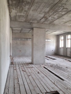 Закарпатська обл., смт. Міжгір’я, вул. Шевченка, 96. Оренда – приміщення на 3 поверсі площею 623,28 кв.м. (В)