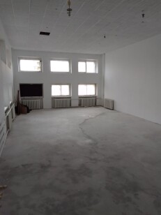 Дніпропетровська обл., м. Дніпро, вул. Чернишевського, 27. Оренда – приміщення 2-го поверху площею 98,40 кв.м. (В)