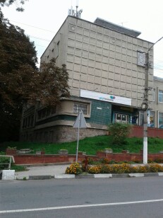 Івано-Франківська обл., Івано-Франківський р-н, м. Рогатин, вул. Галицька, 73.Оренда – приміщення 1-го поверху, площею 146,0 м.кв. (В)