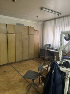 Довгострокова Рівненська обл., м. Рівне вул. Соборна,56 Оренда – приміщення цокольного поверху  площею 242,40 кв.м (В). 