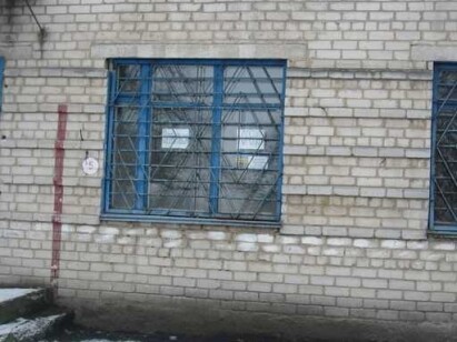 Кіровоградська обл., м. Світловодськ, вул. Михайла Грушевського, 6. Оренда – приміщення 1-го поверху площею 21,40 кв.м. (В)