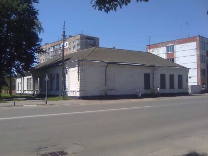 Полтавська обл., м. Лубни, просп. Володимирський, 79 Оренда приміщень 1й пов.