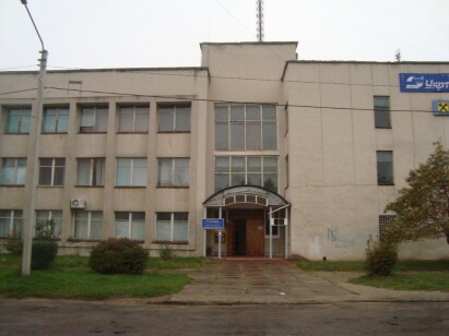 Львівська обл., м. Новояворівськ, вул. Шевченка,7. Оренда – приміщення 2-го поверху площею 148,2 кв.м. (В)