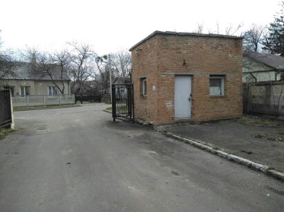 Рівненська обл., Рівненський р-н., м. Здолбунів, вул.Грушевського,15, оренда – приміщення прохідної загальною площею 8,7 кв.м. (В)