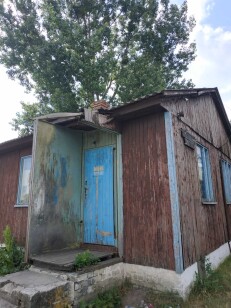 Рівненська обл., Вараський р-н, с. Мульчиці, вул. Центральна, 16. Оренда – нежитлові приміщення 25,3 кв.м. (П)