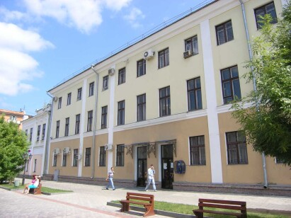 Сумська обл., м. Суми, вул. Воскресенська, буд. 16. Оренда – приміщення 3-го поверху