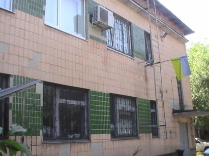 Полтавська обл., м. Полтава, вул. Загородня, буд. 30. Оренда – приміщення 2-го поверху