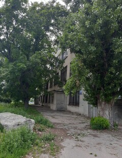 м.Харків, пр-т  Г. Сталінграду (Байрона), 169;   Оренда – приміщення 2-го поверху площею 34,7 кв.м (П)