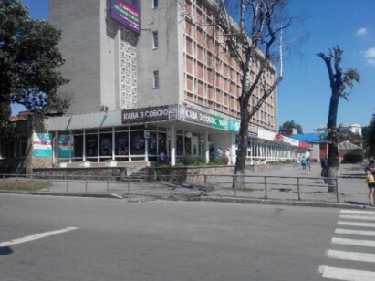 ДОВГОСТРОКОВА ОРЕНДА!   Вінницька обл., м. Вінниця, пр-т. Коцюбинського, 28;    Оренда – приміщення 3-го та 4-го поверхів площею 1770,10 кв.м. (В)