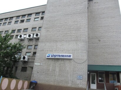 Дніпропетровська обл., м. Дніпро, вул. Калинова, 89. Оренда – приміщення  2-го поверху площею 40,60 кв.м. (В)