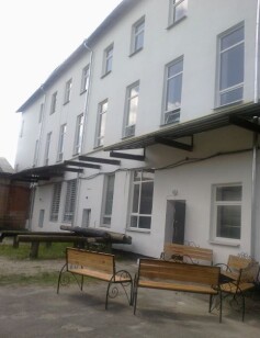 Рівненська обл., смт. Рокитне, вул. Незалежності, 9. Оренда приміщень 3-го поверху