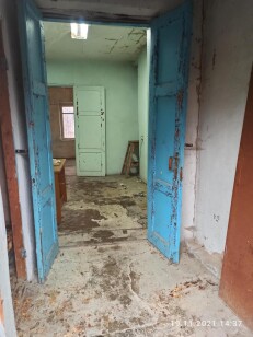 Вінницька обл., Гайсинський р-н, с. Зятківці, вул. Залізнична, 12 Оренда – приміщення площею 25,5 кв.м. (В)