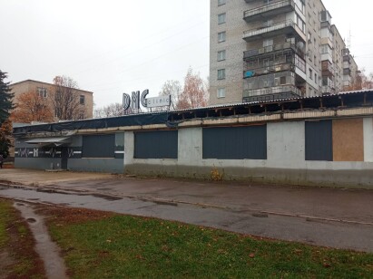 Сумська обл., м. Шостка, вул. Садовий бульвар, буд. 12. Оренда – нежитлове приміщення 1-го поверху площею 621,60 кв.м. (В)