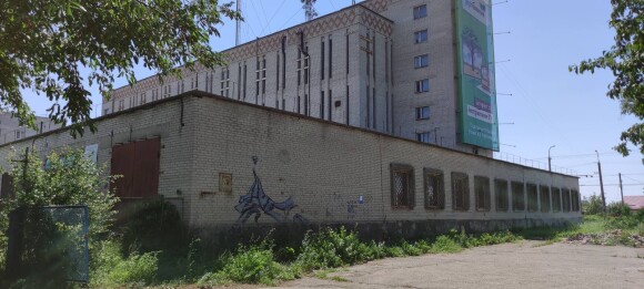 Волинська обл., м. Луцьк, вул. Станіславського, 11б. Оренда – приміщення 1-го поверху адмінбудівлі, площею 375,70 кв.м. (В)