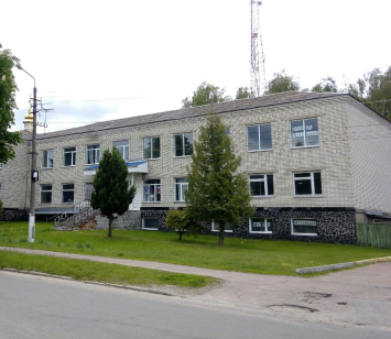 Чернігівська обл., с-ще Ріпки, вул. Святомиколаївська, 67. Оренда – приміщення 1-го поверху, площею 49,10 кв.м. (В)