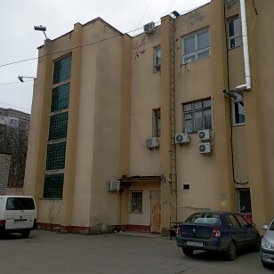 Одеська обл., м. Одеса, вул. Генерала Петрова, 30/2. Оренда – приміщення 3-го поверху загальною площею 93,90 кв.м (П)