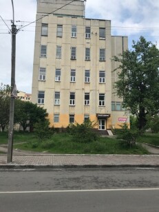 Рівненська обл., м. Рівне, вул. Орлова, 37. Оренда приміщень 5-го поверху площею 662,00 кв.м.