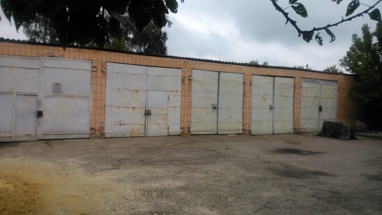 Сумська обл., м. Охтирка, вул. Пушкіна, буд. 26. Оренда – приміщення гаражів, площею 159,00 кв.м. (В)