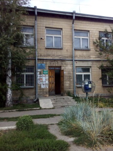 Харківська обл., Чугуївський р-н, смт. Старий Салтів, вул. Перемоги, 20. Оренда – приміщення 2-го поверху будівлі А-2, площею 46,50 кв.м. (В)