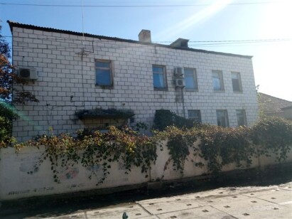 Одеська обл., Ізмаїльський р-н, м. Вилкове, вул. Різдвяна, буд.27. Оренда – приміщення 1-го та 2-го поверху будинку 381,20 кв.м. (В)