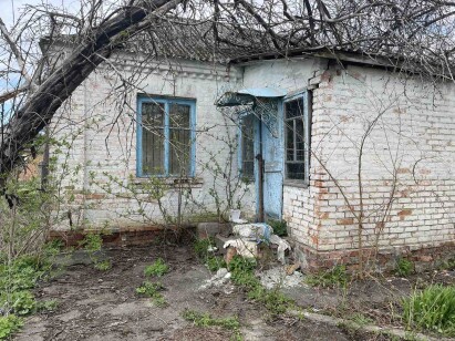 Полтавська обл., Полтавський р-н, смт. Диканька, вулиця Незалежності, 93;   Оренда – приміщення загальною площею 59,10 кв.м. (В)