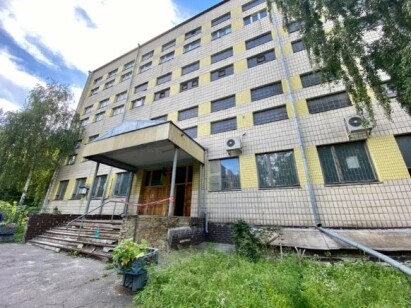 ДОВГОСТРОКОВА ОРЕНДА!  м. Київ, вул. Макіївська, 3;  Оренда – приміщення 2-го поверху, площею 724,10 кв.м.(В)