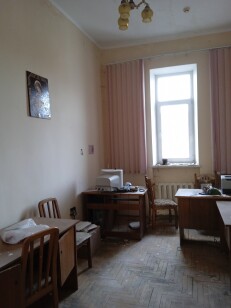 м. Стрий, вул. Поштова,5. Оренда – приміщення третього поверху площею 59,60 кв. м (В)