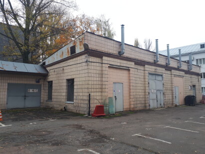м. Київ, вул. Героїв Севастополя, №39/8, Оренда – приміщення гаражу, будівлі літ. «Б» площею 16,70 м2, (П)