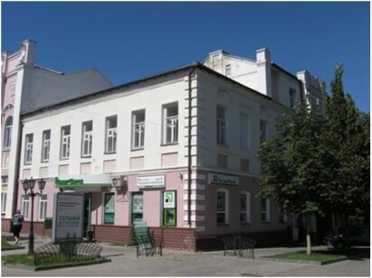 Сумська обл., м. Суми, вул. Воскресенська, буд. 13/7. Оренда – офісні приміщення 1 та 2-го поверхів площею 415,40 кв. м. (П)