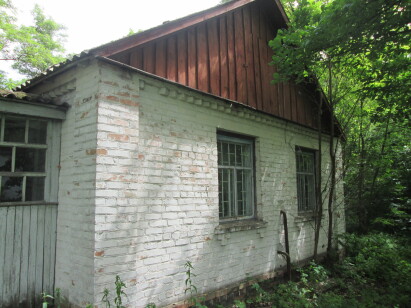 Сумська обл., Конотопський р-н, с. Шпотівка, вул. Виробнича, буд. 20 Оренда – нежитлове приміщення площею 26,1 кв.м. (В)