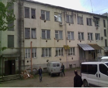 Закарпатська обл., м. Іршава, вул. Шевченка, 32. Оренда – приміщення на 2 поверсі площею 124,6 кв. м. (В)