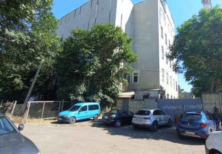 Одеська обл., м. Одеса, вул. Ак. Корольова, 43. Оренда – приміщення 1-го поверху площею 20,00 кв.м (В).