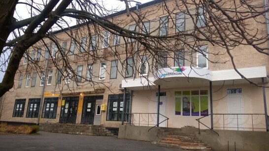 Харківська обл., м. Дергачі, пл. Перемоги, 20. Оренда – приміщення 1-го поверху 58,1 кв.м.