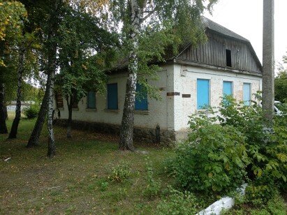 Сумська обл., Глухівський р-н., смт. Шалигине, вул. 40 років Перемоги. буд.17. Оренда – приміщення нежитлове площею 64,5 кв.м. (В) 