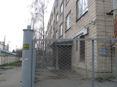 м. Київ, пр-т. Академіка Глушкова, 38 (Голосіївський р-н). Оренда – приміщення 1-го поверху, загальною площею – 143,60 кв. м.  (В)