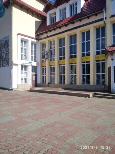 Івано-Франківська обл., Верховинський р-н, смт. Верховина, вул. Франка, 6. Оренда – приміщення 1-го поверху виробничого будинку, площею 36,50 кв.м. (В)