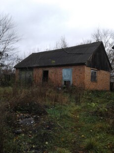 Сумська обл., Сумський р-н., с. Ворожба, вул. Лебединська, 1. Оренда – виробничі будівлі площею 62,30 кв.м. (В)