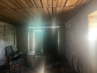 Рівненська обл., смт. Володимирець, вул. Поштова, 19 А. Оренда – будівля гаража площею 134,80 кв. м (В)